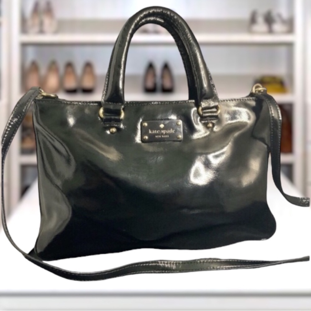 Kate Spade Black patent leather Crossbody